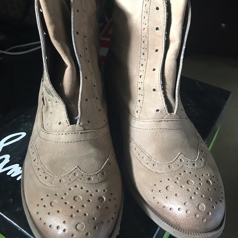 Sale💥🛍Sam Edelman booties in taupe